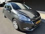 Peugeot 208 1.2 VTi Active // Schermradio //