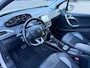 Peugeot 2008 1.2 PureTech Allure *Automaat*Navigatie*Parkeersensoren*Climate Control*Cruise Control*LM.Velgen*Nette auto!
