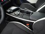 Kia EV6 GT-Line 84 kWh - Navigatie - LED Koplampen - Stoelverkoeling - Climate Control - Adaptief Cruise Control - Lichtmetalen Velgen - Fabrieksgarantie Tot 2031