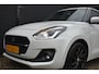 Suzuki Swift 1.2 Select Smart Hybrid | Stoelverwarming | Adaptive Cruise | Parkeersensoren | Cruise Control | Navi By App | 15"LMV !!