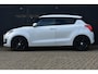 Suzuki Swift 1.2 Select Smart Hybrid | Stoelverwarming | Adaptive Cruise | Parkeersensoren | Cruise Control | Navi By App | 15"LMV !!
