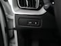 Volvo XC60 T6 Plug-in Hybrid AWD Plus Black Edition | Luchtvering | Premium Pack | Head-Up | Harman/Kardon | Panoramadak | 360° Camera