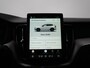 Volvo XC60 T6 Plug-in Hybrid AWD Plus Black Edition | Luchtvering | Premium Pack | Head-Up | Harman/Kardon | Panoramadak | 360° Camera