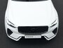 Volvo XC60 T6 Plug-in Hybrid AWD Plus Black Edition | Luchtvering | Premium Pack | Head-Up | Harman/Kardon | Panoramadak | 360° Camera
