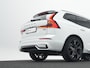 Volvo XC60 T6 Plug-in Hybrid AWD Plus Black Edition | Luchtvering | Premium Pack | Head-Up | Harman/Kardon | Panoramadak | 360° Camera