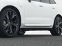 Volvo XC60 T6 Plug-in Hybrid AWD Plus Black Edition | Luchtvering | Premium Pack | Head-Up | Harman/Kardon | Panoramadak | 360° Camera