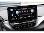Volkswagen ID.4 204pk First 77 kWh | Trekhaak Wegklapbaar | Apple CarPlay/Android Auto | Stoel/stuurverwarming