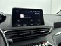 Peugeot 3008 SUV 130 pk Automaat Premium Avantage | 1ste eigenaar | Camera | Electrische klep | Keyless | 19"LMV | Navigatie |