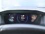 Peugeot e-208 EV Allure Pack 50 kWh Navigatie | Lichtmetalen velgen | Apple CarPlay/Android auto | Camera |