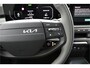 Kia EV3 Plus 81.4 kWh - Nieuw uit voorraad! - Stoel / Stuurwielverwarming - Dode hoek sensoren - Parkeersensoren - Fabrieksgarantie tot 12-2032 of 150.000 km