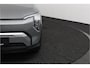 Kia EV3 Plus 81.4 kWh - Nieuw uit voorraad! - Stoel / Stuurwielverwarming - Dode hoek sensoren - Parkeersensoren - Fabrieksgarantie tot 12-2032 of 150.000 km