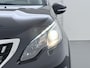 Peugeot 2008 1.2 PureTech Allure Automaat | Navigatie | Trekhaak | Automatische airco | Camera achter | Cruise control | Apple Carplay