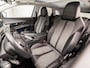 Peugeot 3008 1.2 PureTech Allure Sport (PANORAMADAK, APPLE CARPLAY, GROOT NAVI, PARKEERSENSOREN, SPORTSTOELEN, SFEERVERLICHTING, CRUISE, NIEUWE APK, NIEUWSTAAT)