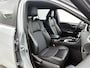 Toyota RAV4 2.5 Hybrid AWD Bi-Tone | BEARLOCK | JBL | 1.650 KG Trekgewicht | Stoelverwarming | Apple Carplay / Android Auto | Navigatie |