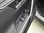Toyota RAV4 2.5 Hybrid AWD Bi-Tone | JBL | 1.650 KG Trekgewicht | Stoelverwarming | Apple Carplay / Android Auto | Navigatie |