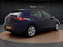 Volkswagen Golf 1.0 eTSI Life | Carplay | Camera | Parkeerhulp | ACC | Navi |