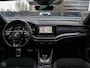 Skoda Octavia Combi 1.4 TSI RS iV PHEV Business 245 PK Panoramadak Matrix LED Camera Sfeerverlichting Stoelverwarming 19"