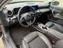 Mercedes-Benz A-klasse 180 Business Solution AMG | 1E EIGENAAR | 12MND GARANTIE | LED | CARPLAY | CRUISE | NAVI | LMV |