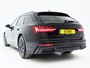 Audi A6 Avant 55 TFSI e quattro Competition Full Black | Panoramadak | Trekhaak | HUD | Adaptive Cruise | Camera | Carplay