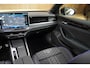 Volkswagen Passat Variant 1.5/272pk eHybrid R-Line Blackstyle|2024|Panoramadak|Trekhaak|Harman/Kardon|Matrix|PDC+360Camera+Assist|Cruise+ACC|19"Blackstyle
