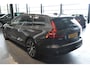 Volvo V60 2.0 T6 Plug-in hybrid AWD Plus Dark leer trekhaak !!
