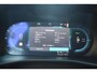 Volvo XC40 231PK Recharge Pure Electric Plus Navigatie / Adaptive Cruise Control / Stoelverwarming / Stuurverwarming / Semi-elektrische trekhaak / Elektrische achterklep / 19" Velgen / Zwart dak