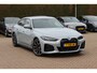 BMW i4 eDrive40 High Executive 84 kWh / SoH 93,5% / Trekhaak / 360Camera / Head-up / Leder / 19'' / Navigatie / Stoelverwarming / DAB / Cruise Control
