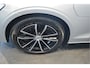 Volvo V60 2.0 T6 Plug-in hybrid AWD Plus Dark leer trekhaak !!