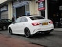 Mercedes-Benz A-klasse 180 d AMG Sfeer Distronic Pano 19''