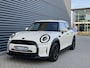 MINI Cooper Mini 1.5 One Aut. 2e Paasdag geopend van 12:00 tot 16:00 uur
