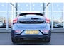 Volvo V40 T2 Momentum | Org. NL | Verw. Voorstoelen | Parkeersensoren achter | | Cruise Control |