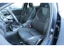 Volvo V40 T2 Momentum | Org. NL | Verw. Voorstoelen | Parkeersensoren achter | | Cruise Control |
