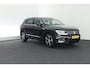 Volkswagen Tiguan 1.4 TSI 150pk Connected Series Trekhaak Navigatie Stoelverwarming