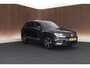 Volkswagen Tiguan 1.4 TSI 150pk Connected Series Trekhaak Navigatie Stoelverwarming