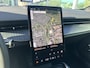 Polestar 3 Long range Dual motor Pilot Plus 111 kWh / Pano. dak / Luchtvering / Bowers & Wilkins / Elek. verstelbare stoelen / Voor+achter+stuur verwarmd / 360 camera / Head-up display /
