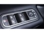 Mercedes-Benz CLA Shooting Brake 180 Business Line NAP 1e eigen. LED-verlichting 17"-lichtmetalen velgen navigatie PDC v+a DAB bluetooth Camera sportstoelen stoelverwarming voor electr-achterklep schakelflippers aan het stuur