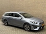 Kia Ceed Sportwagon 1.6 GDI 141pk PHEV DynamicLine | Adaptieve cruise | Camera | Afneembare trekhaak | Navigatie | Dodehoekdetectie | Lane assist | Apple CarPlay / Android Auto | LED | DAB | Keyless | Stoel&stuurverwarming | Volledig dealeronderhouden
