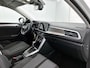 Volkswagen T-Roc 1.5 TSI Life 75 Edition | TREKHAAK | AUTOMAAT | CAMERA | PARKEERSENSOREN | NAVIGATIE