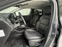 Renault Captur 1.3 TCe 155 Initiale Paris | Trekhaak | Leder | Stoelverwarming | Achteruitrijcamera |