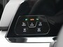 Volkswagen Golf 1.5 eTSI Style Automaat - Navigatie - LED - Ergo-Active bestuurdersstoel - Side Assist - Camera