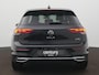 Volkswagen Golf 1.5 eTSI Style Automaat - Navigatie - LED - Ergo-Active bestuurdersstoel - Side Assist - Camera