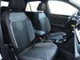 Volkswagen T-Roc 1.5 TSI R-Line Business 150PK DSG | Led | Panoramadak | Stoelverwarming | Camera |