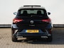 Volkswagen T-Roc 1.5 TSI R-Line Business 150PK DSG | Led | Panoramadak | Stoelverwarming | Camera |