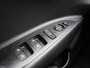 Kia Stonic 1.0 T-GDi MHEV DynamicPlusLine | LMV | Navigatie | Parkeer sensoren | Climate control | Bluetooth | Cruise control | DAB | Camera | Apple carplay