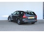 Volvo V60 2.0 B3 Momentum Advantage | Navigatie full map | Cruise control | LED | Apple Carplay/ Android auto | Bots herkeninning |
