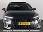 Audi A3 Limousine 35 TFSI Black Edition One | Schuif-/Kanteldak | Navigatie | Camera | Cruise Control |