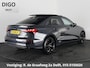 Audi A3 Limousine 35 TFSI Black Edition One | Schuif-/Kanteldak | Navigatie | Camera | Cruise Control |