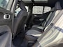 Volvo XC40 Plug-in Hybrid T4 Plus Dark | Facelift | Panoramadak | Harman Kardon audio | Elektrische stoelverstelling | Stoel- en stuurverwarming | Cruise control | Getint glas | Climate control | LED koplampen | Navigatie | Apple Carplay / Android Auto |