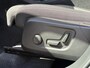 Volvo XC40 Plug-in Hybrid T4 Plus Dark | Facelift | Panoramadak | Harman Kardon audio | Elektrische stoelverstelling | Stoel- en stuurverwarming | Cruise control | Getint glas | Climate control | LED koplampen | Navigatie | Apple Carplay / Android Auto |