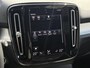 Volvo XC40 Plug-in Hybrid T4 Plus Dark | Facelift | Panoramadak | Harman Kardon audio | Elektrische stoelverstelling | Stoel- en stuurverwarming | Cruise control | Getint glas | Climate control | LED koplampen | Navigatie | Apple Carplay / Android Auto |